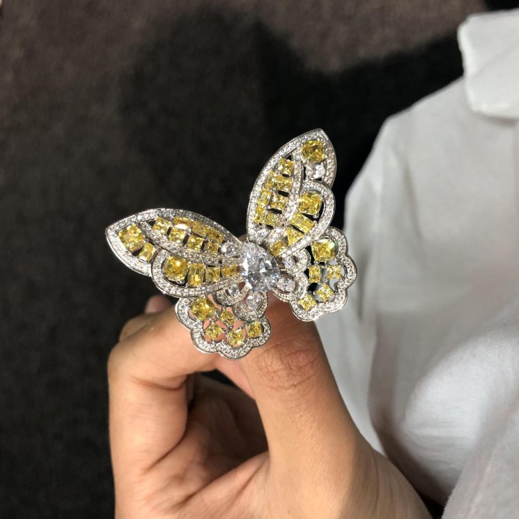 1.5 Carat Butterfly Ring in S925 Sterling Silver with Dazzling Diamond Accents - Image 2