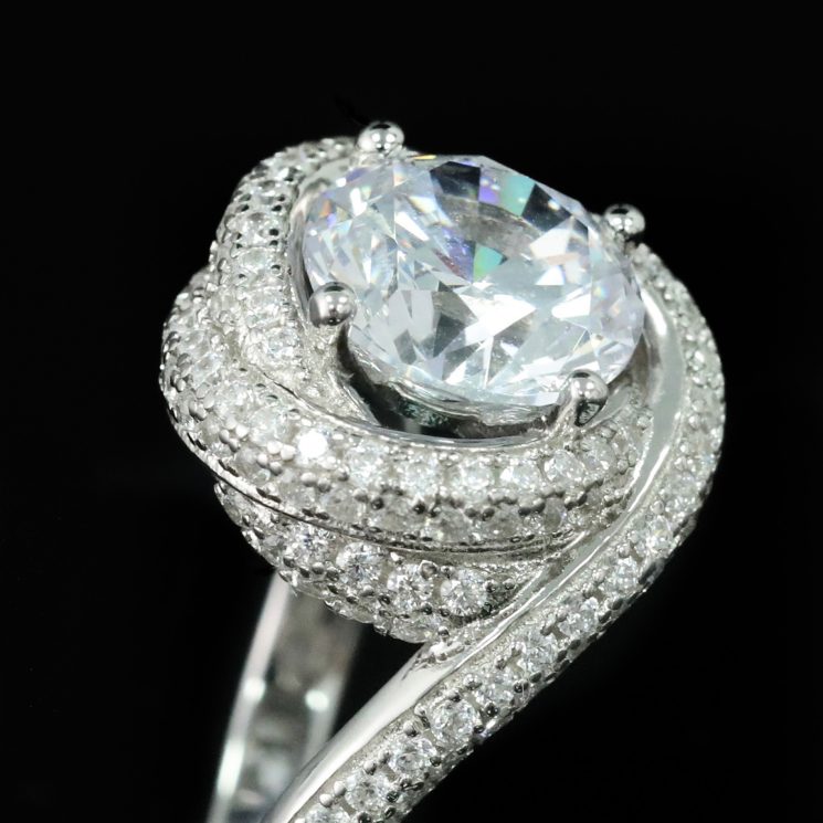 925 Silver Gold-Plated High Carbon Diamond 5-Carat Diamond Ring – Luxurious & Elegant Design - Image 4