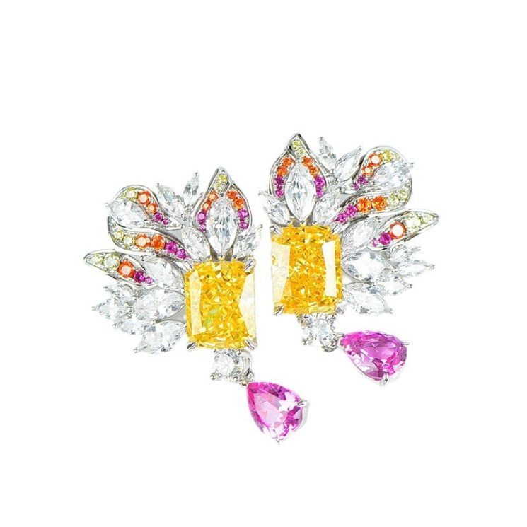 925 Silver Gold-Plated High Carbon Diamond Flame Earrings for Women