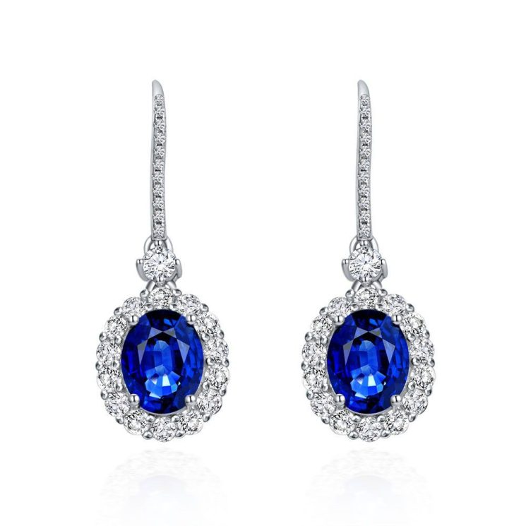 2ct egg-shaped 7*9 earrings European and American light luxury temperament 925 silver high carbon diamond earrings for women - Image 5