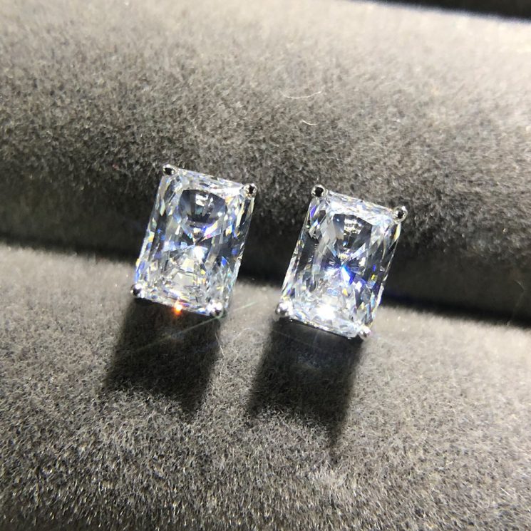 1ct rectangular 5*7 four-claw simulated diamond earrings simple and versatile earrings for women - Image 3