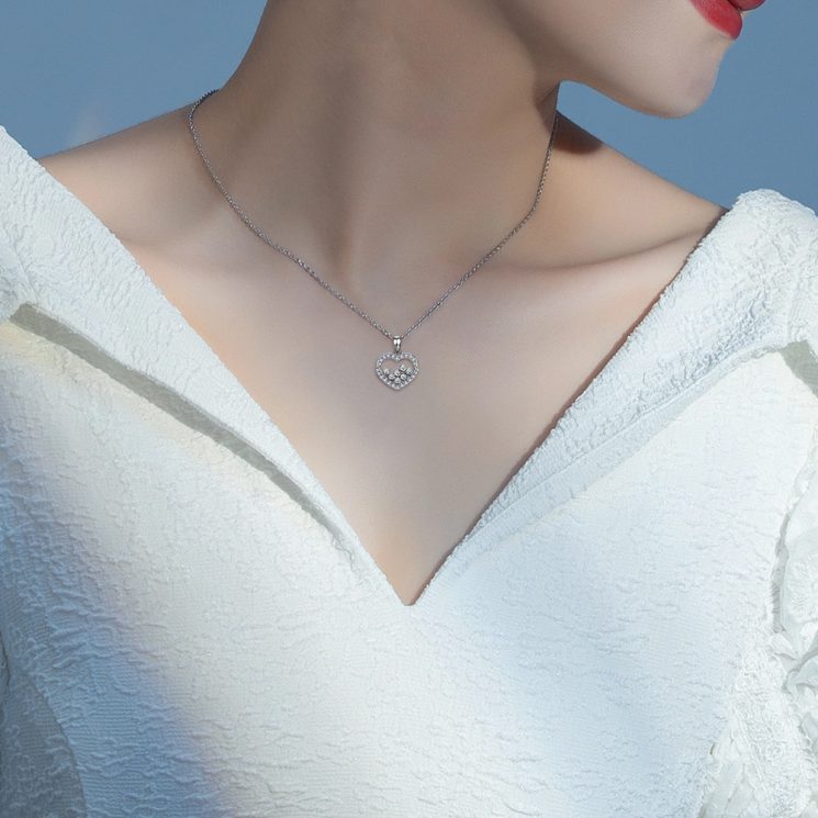 S925 Silver Heart-Shaped Pendant Necklace for Women – Romantic Love Symbol Jewelry - Image 4