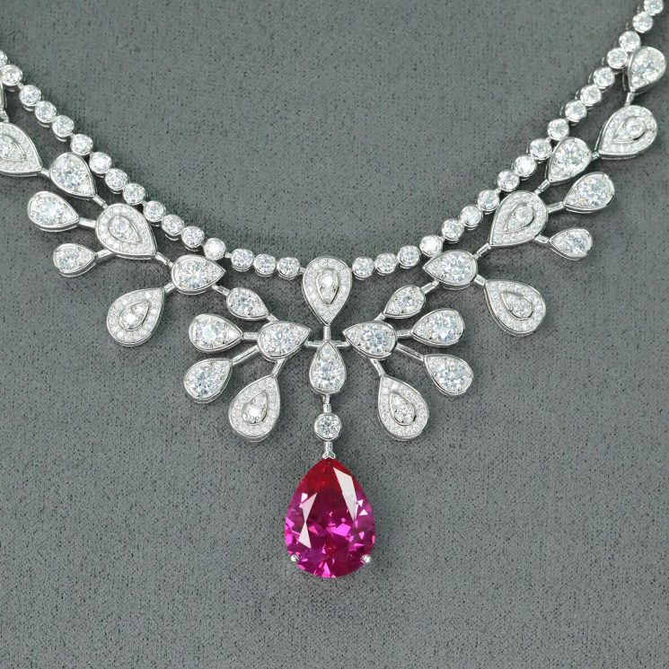 925 Silver Gold-Plated Pink Sapphire Necklace with High-Carbon Diamonds – Elegant & Sparkling Design - Image 3